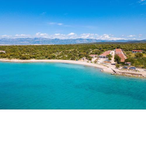 Beachfront holiday home Paladina
