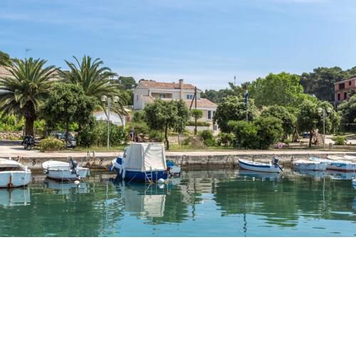 Beachfront Holiday House Kaliope