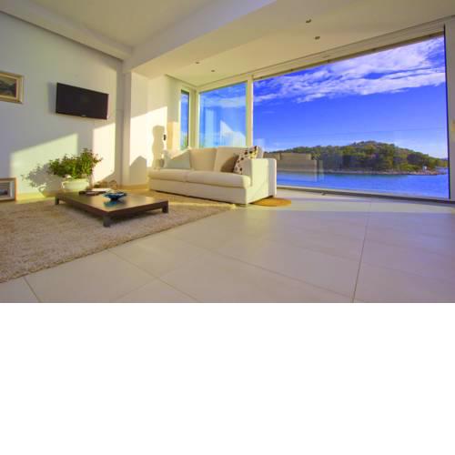 Beachfront villa Tribunj