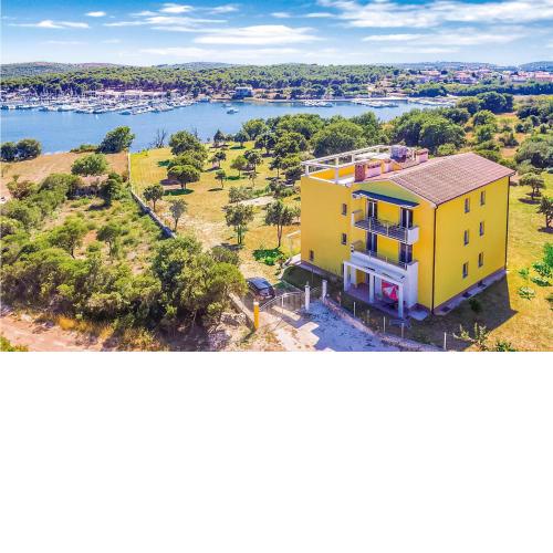Beautiful apartment in Pomer with 1 Bedrooms