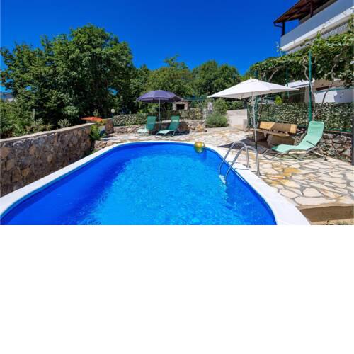 Beautiful apartment in Rijeka w/ 2 Bedrooms