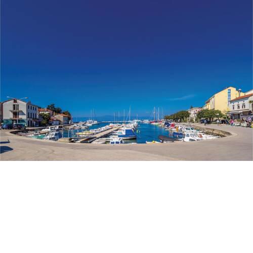 Beautiful apartment in Vantacici w/ WiFi