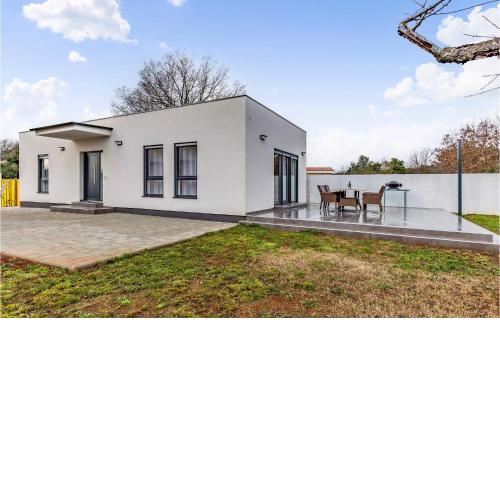 Beautiful home in Medulin with WiFi and 1 Bedrooms