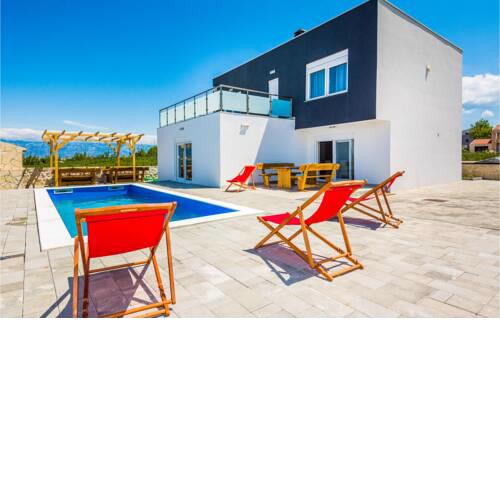 Beautiful home in Privlaka w/ Outdoor swimming pool and 8 Bedrooms