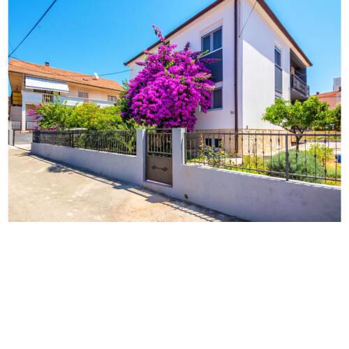 Beautiful home in Zadar w/ 6 Bedrooms