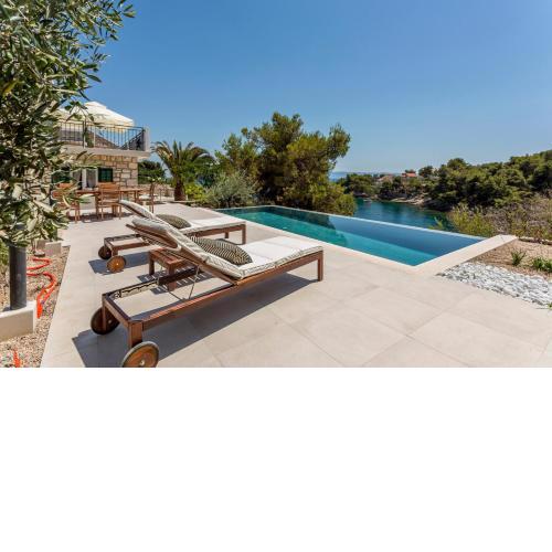 Beautiful Villa Skyness
