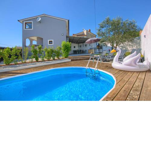 Beautiful villa Ulika with private pool in a quiet location