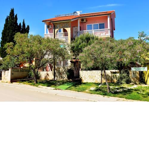 Bed & Breakfast Villa Adriana