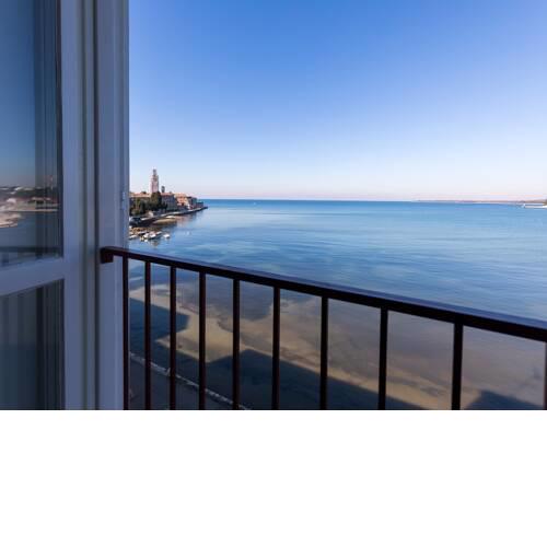 Bella Vista Premium Apartment