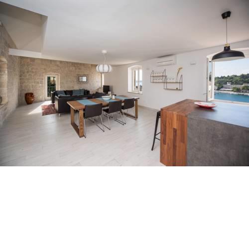 Bellevue Suite