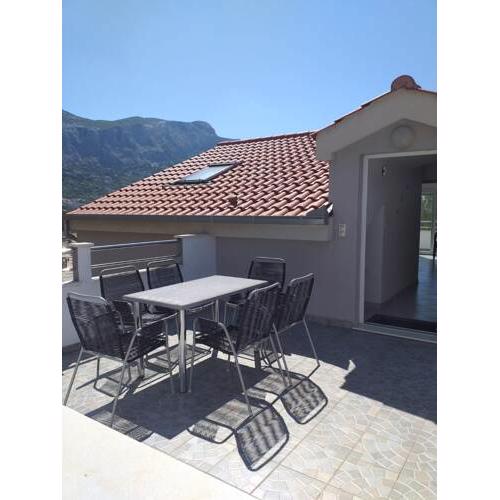 Big apartman Kaštelan - Omis