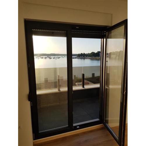 Brand new apartment with pool with sea view