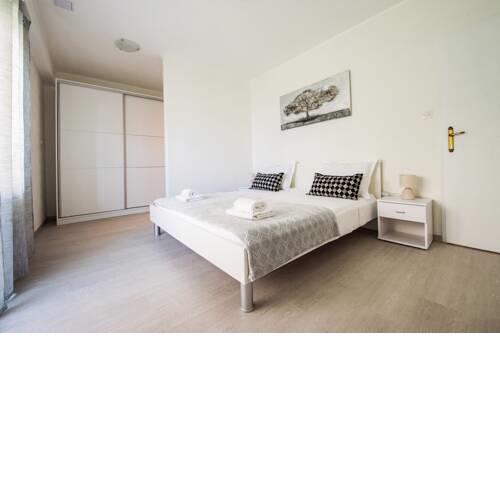 Bunqe Villa 2