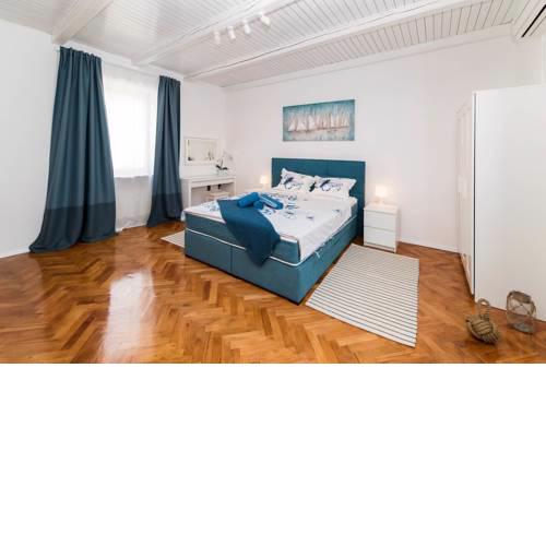 Croatica Apartments
