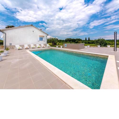Modern Holiday Home with Private Pool in Marcana