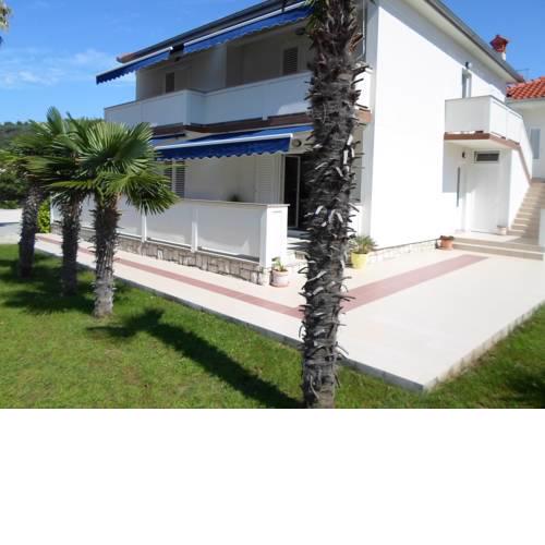 Casa Emma Rab