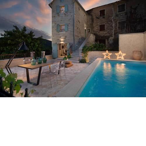 Casa Gradinje