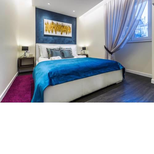 Castello Apartment