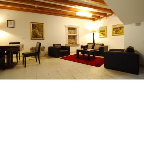 Celenga Apartments