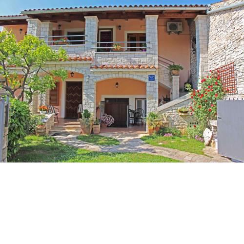 Charming and sweet apartment Andrea