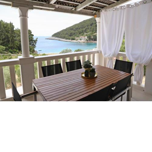 Charming Beach House