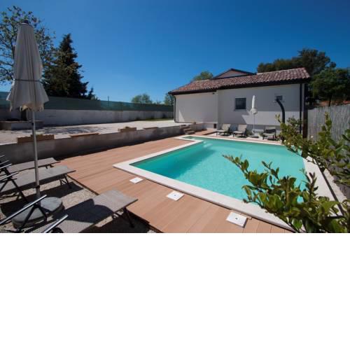 Cosy and lovely villa Trosti with a POOL