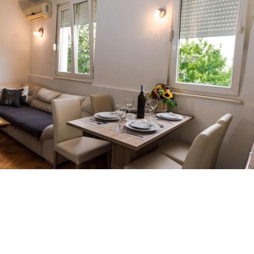 Cozy apartment close to the beach