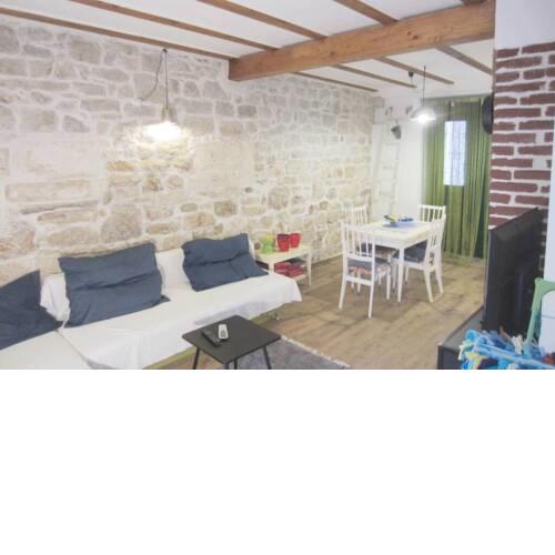 Cozy apartment in the center of city Vis