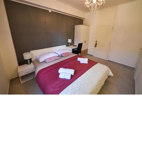 Crystal Luxury Room