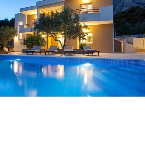 ctma104/ Holiday house with private pool