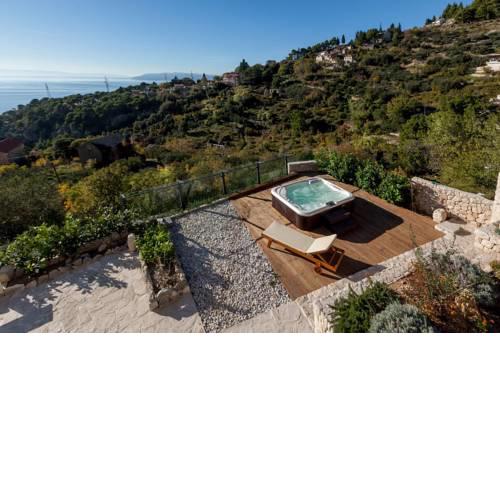 ctma244/ Lovely holiday house with private whirlpool