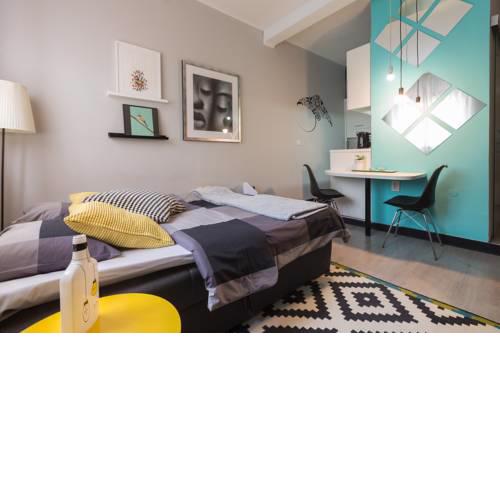 Cute Studio In Center