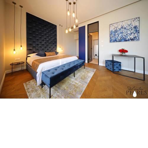 Dalmatian Pearls Deluxe Rooms