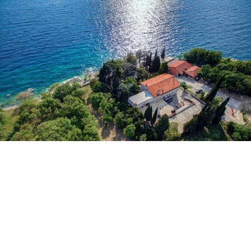 DCK Apartment By The Sea