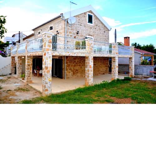 Deluxe Stone House