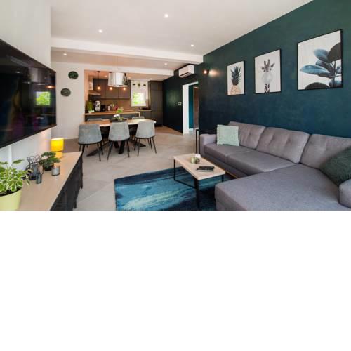 d'House Vinišće