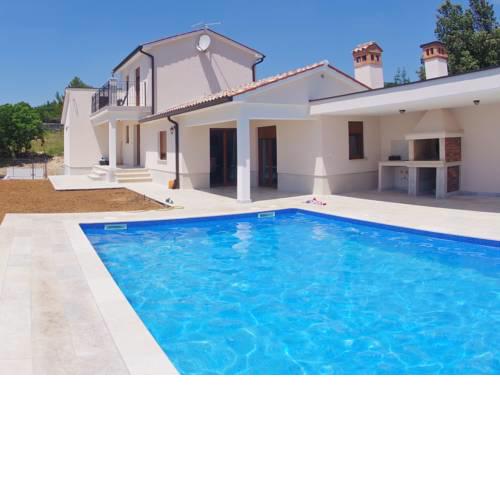 Modern Villa inSveti Lovrec Labinsk with Pool