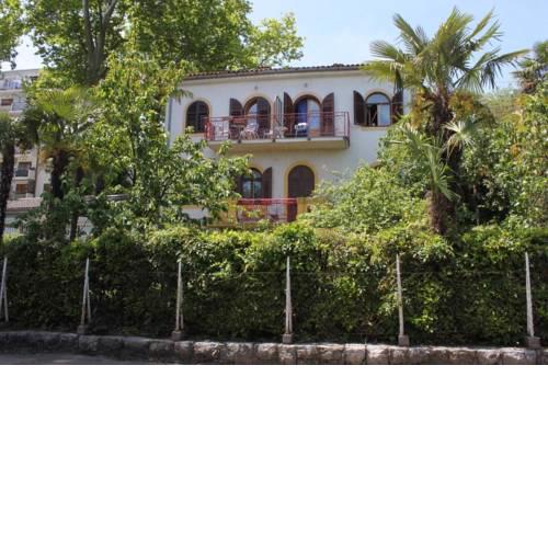 Double Room Lovran 10403a
