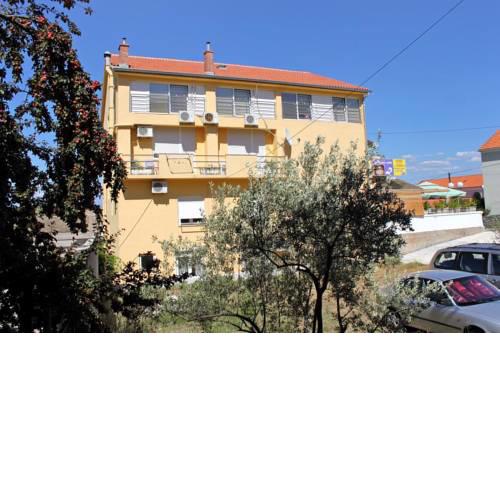 Double Room Preko 8180c