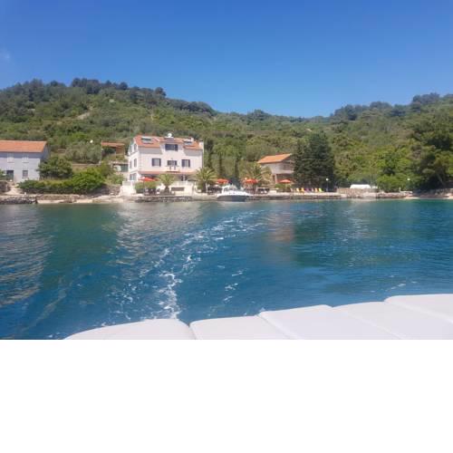 Double Room Rava 15880e