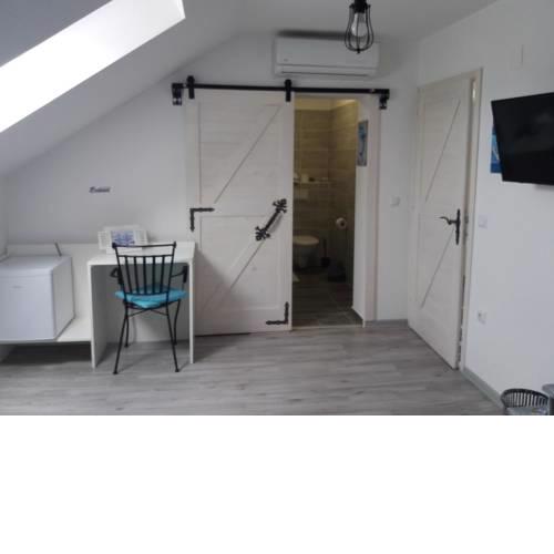Double Room Slunj 17719a