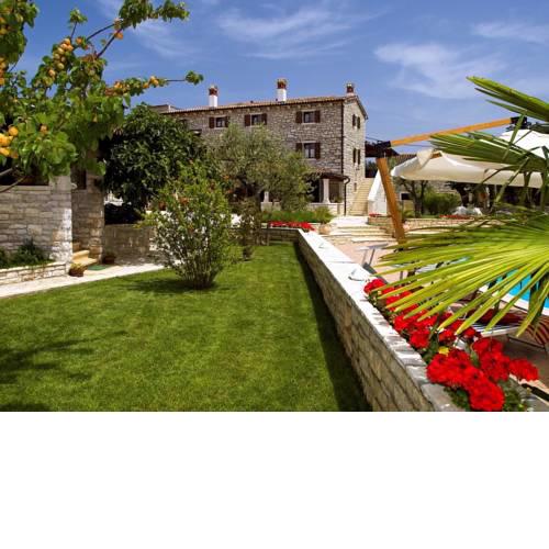 Casa Rustica Dva Baladura B&B