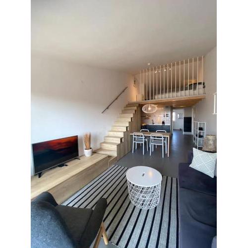 EBLI SeaViews