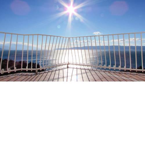 Eckwohnung 2. Etage mit uneingeschrenktem Meerblick