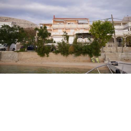 Erik, one bedroom apartment, Metajna