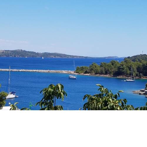 Extra Spacious Seaview Apartments close to the beach, with large terrace and free wi-fi, BBQ & parking space