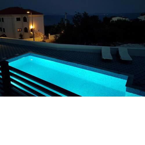 Family friendly apartments with a swimming pool Mavarstica, Ciovo - 18642