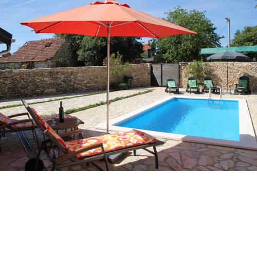 Family friendly house with a swimming pool Gluici, Krka - 11337