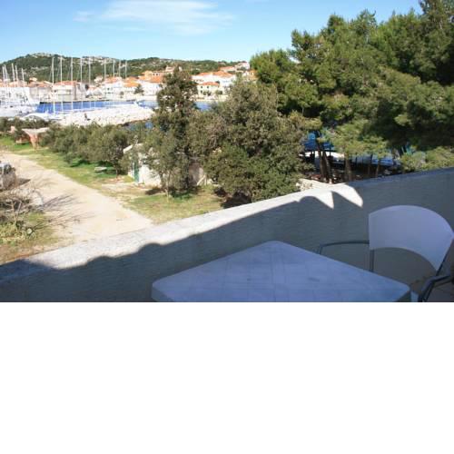Family friendly seaside apartments Jezera, Murter - 5062