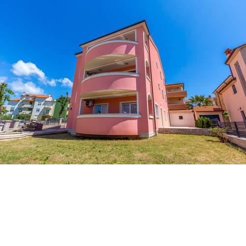 Apartment Rico